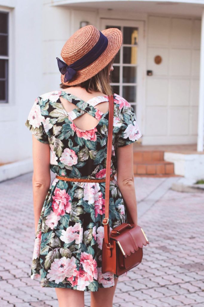 vintage floral dress, nyc vintage blog, summer straw hat, ASOS bag
