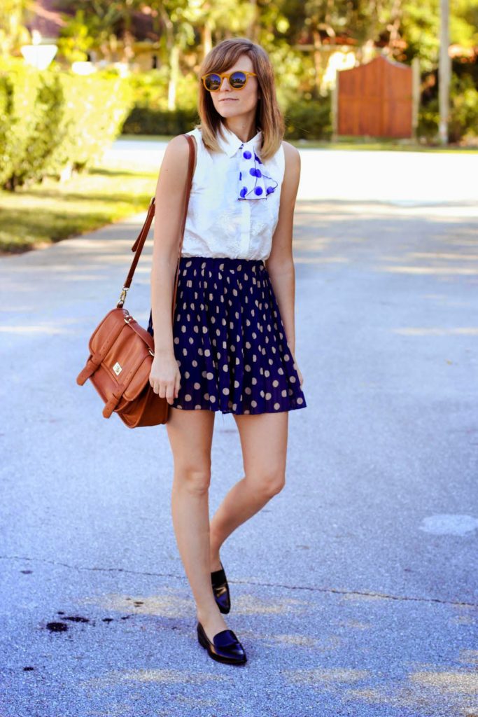 nyc blog, nyc vintage blog, vintage fashion blog, polka dot bow tie, polka dot pleated skirt